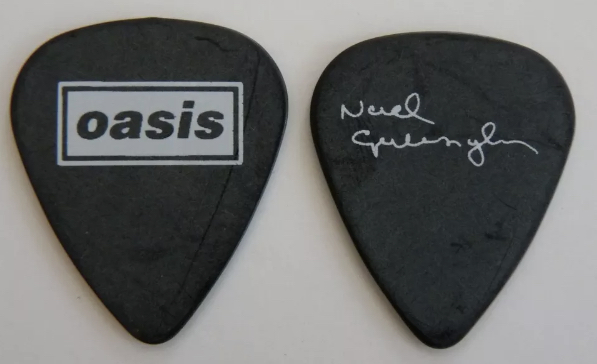 æggelederne scaring logik OASIS Guitar Pick from Noel Gallagher with his Signature On the 2019 UK  Tour Concert Plectrum - Pickbay
