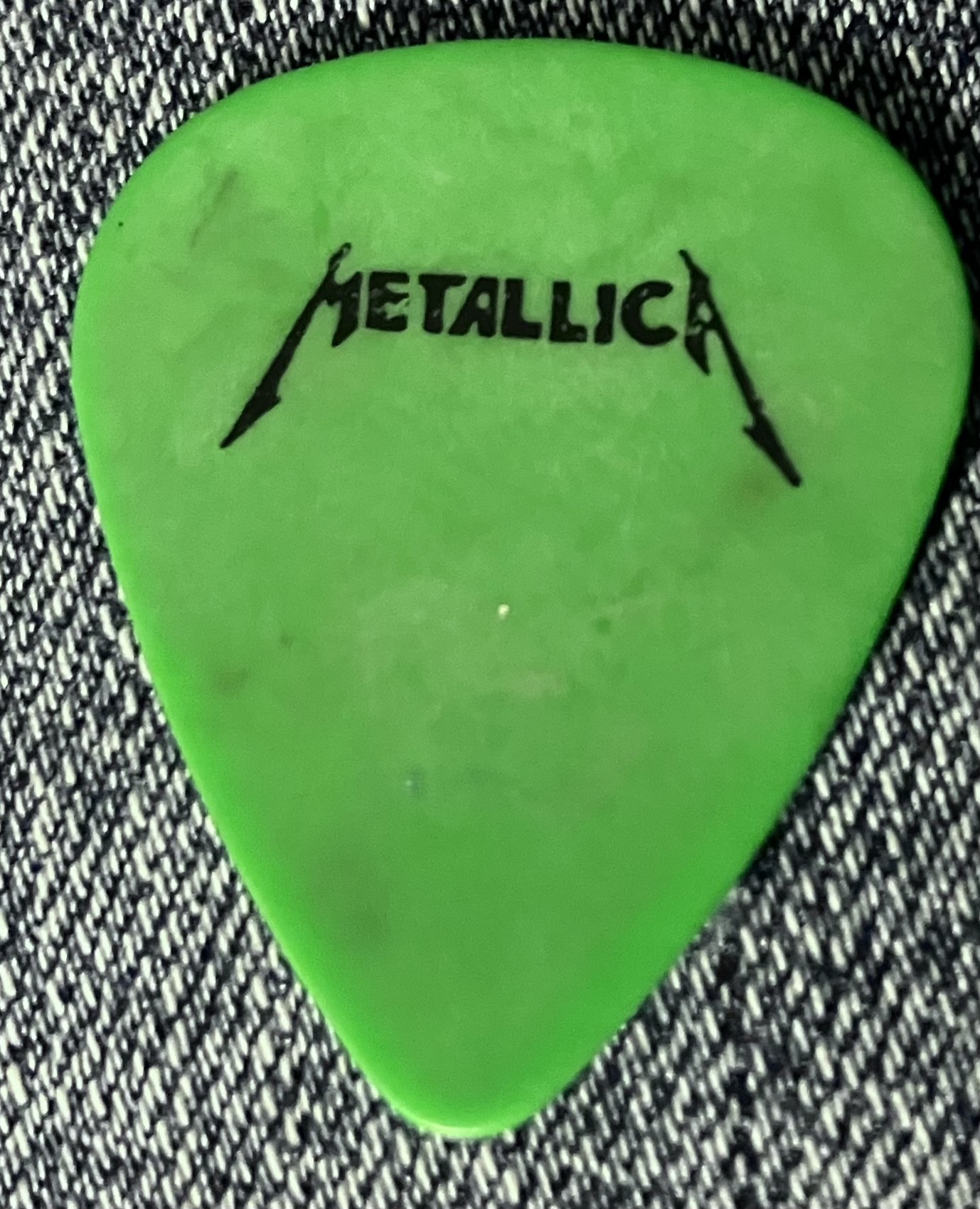 METALLICA Guitar Pick Vintage 1991 Wherever I May Roam Logo/Coiled