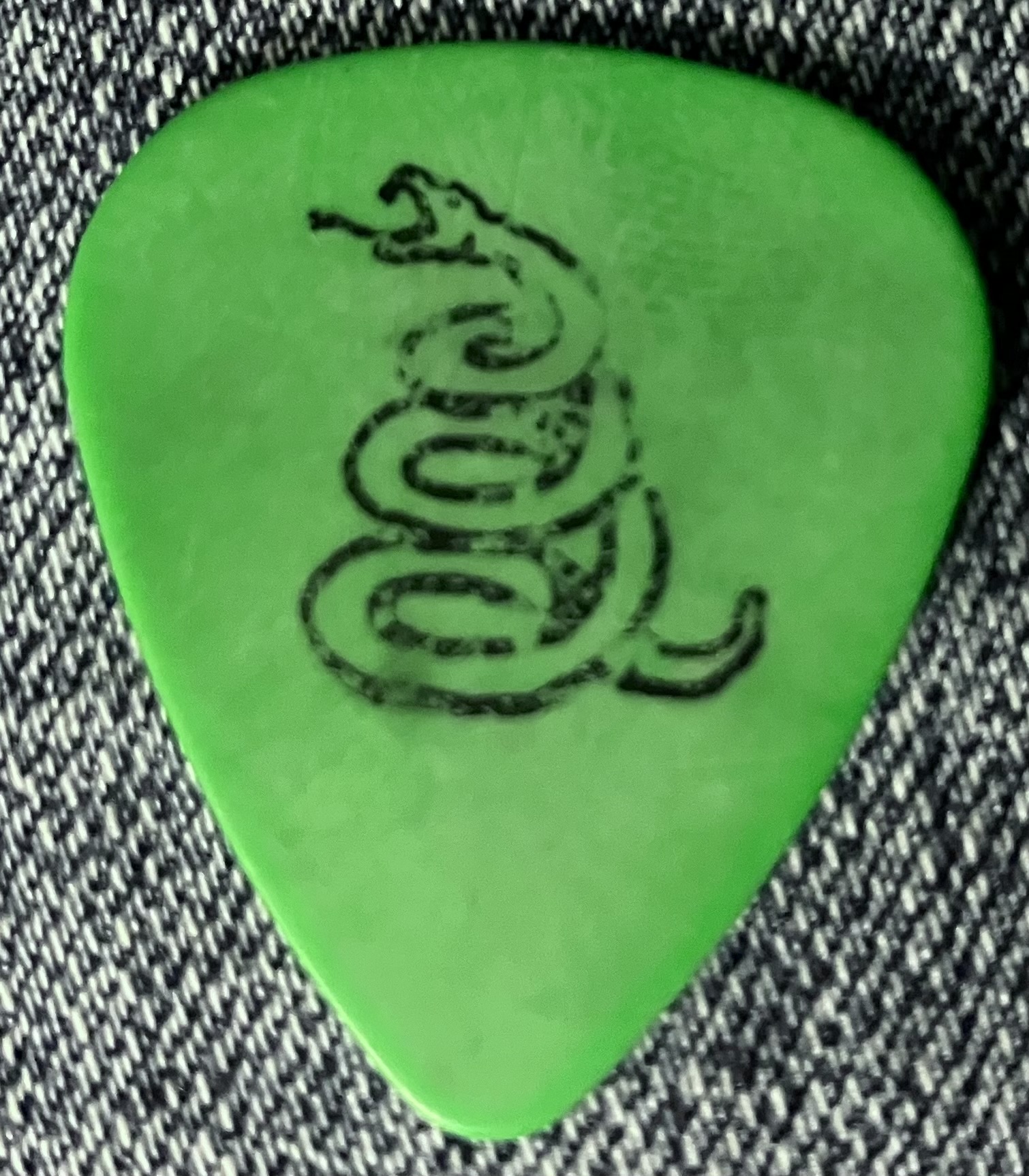 METALLICA Guitar Pick Vintage 1991 Wherever I May Roam Logo/Coiled