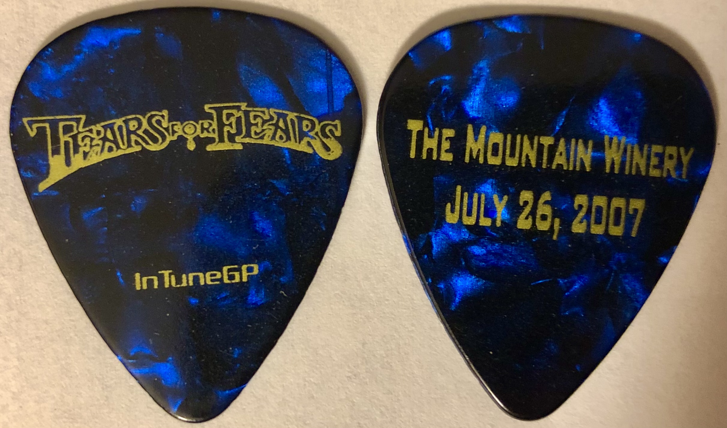 E09F66A5-DF01-4668-BD4D-9D09E45DD9FF